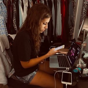 Meet your Posher, Miranda